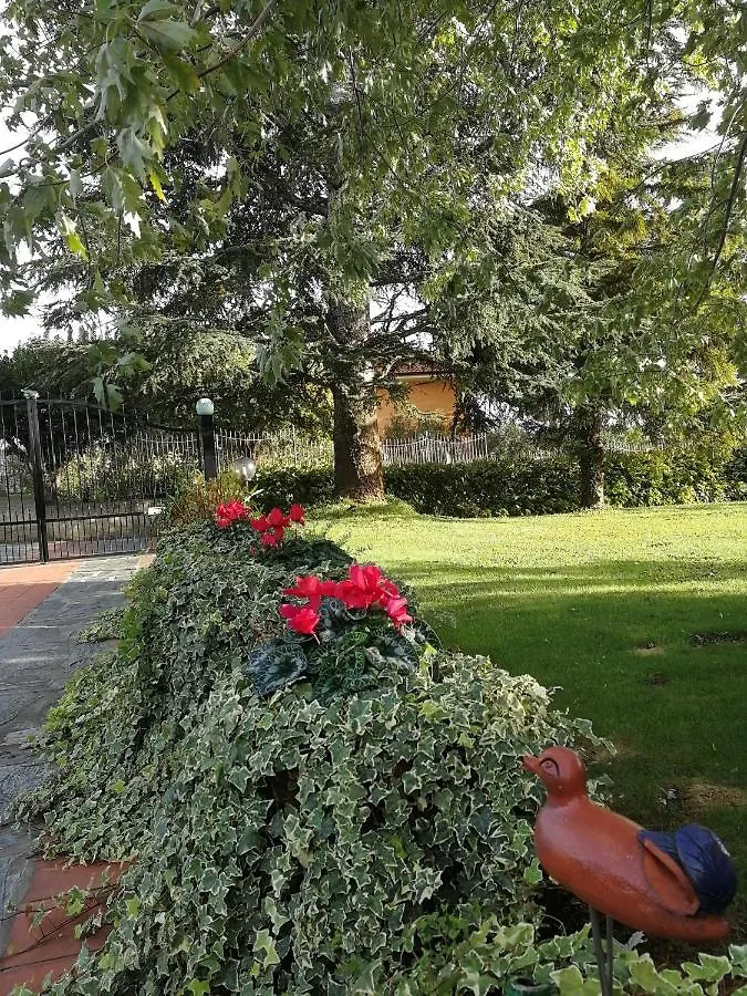 Holiday home Independent Apartment With A Fabulous Patio - Casa Penny Cisano sul Neva Italy